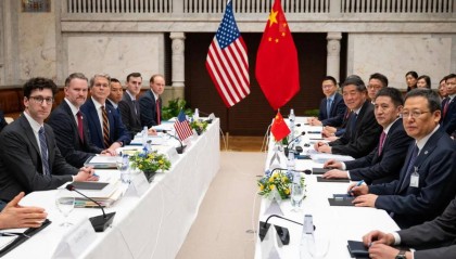 谈判已经结束，中美没有签字，美财长空手回国，转身请特朗普出山