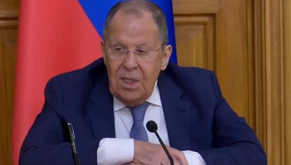 俄外长拉夫罗夫：支持向乌克兰提供安全保障，但没有俄罗斯参与的方案是“没有出路的”