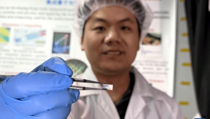 “中美同日宣布在量子芯片取得重大突破，但方法和所获评价截然不同”