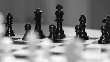 打 “持久战”，直到打出一个新秩序