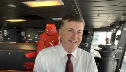 英国大臣：美国欧盟都在和中国交流，我们却几乎没有接触