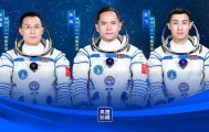 神舟二十一号航天员乘组将与中外媒体记者集体见面
