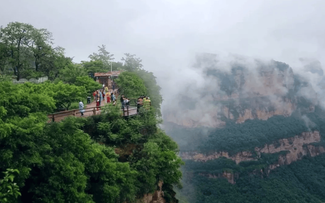 “醉”在太行大峡谷，来一场洗心润肺之旅吧~