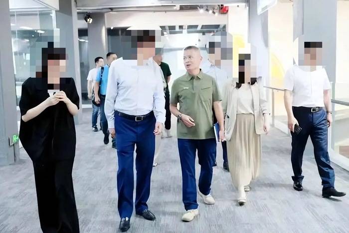 多方回应宗馥莉被“带走调查” :分析称其处境危险 “心腹”已被立案