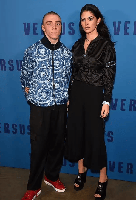 考古|小贝俩儿子恋上同一个女人,原来贝克汉姆家族关系破裂竟是因为她!